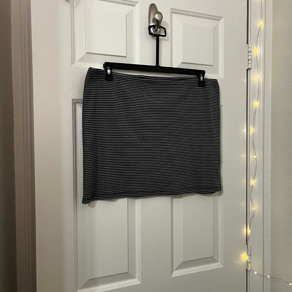 Black and Gray Stripe Knit Mini Skirt NWOT